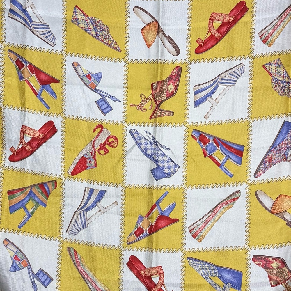 FERRAGAMO SILK SCARF